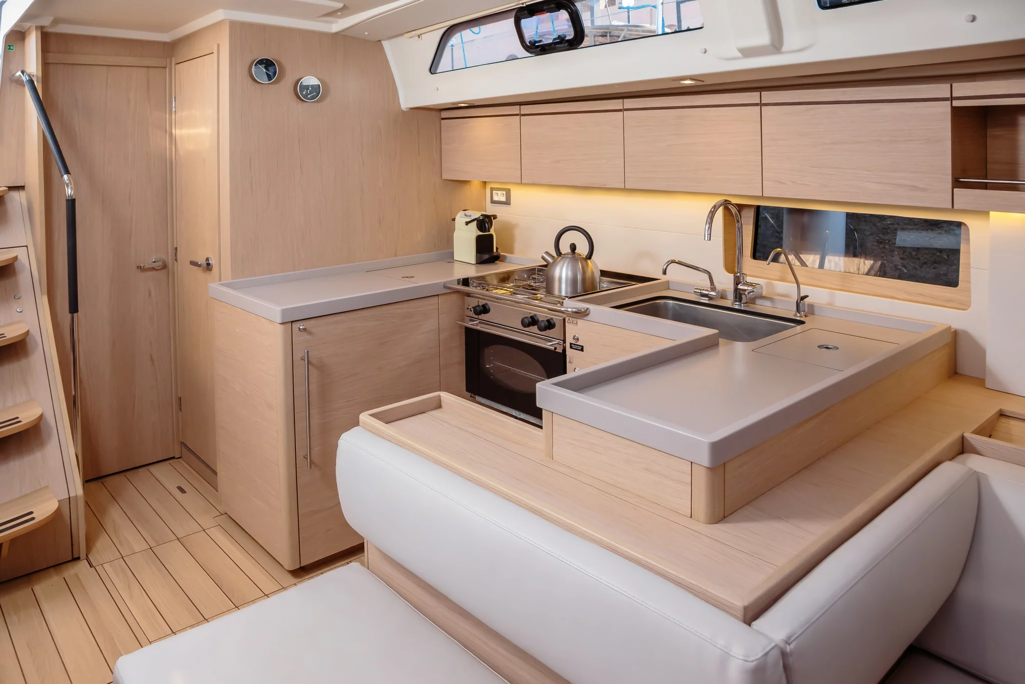 Oceanis 51.1 (Maelle - Standard line) cucina - 12