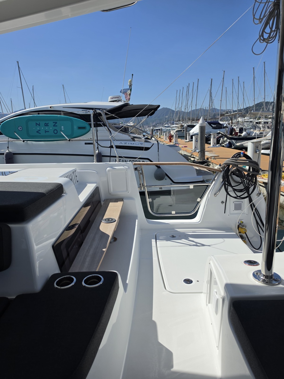 Lagoon 43 — photo 34