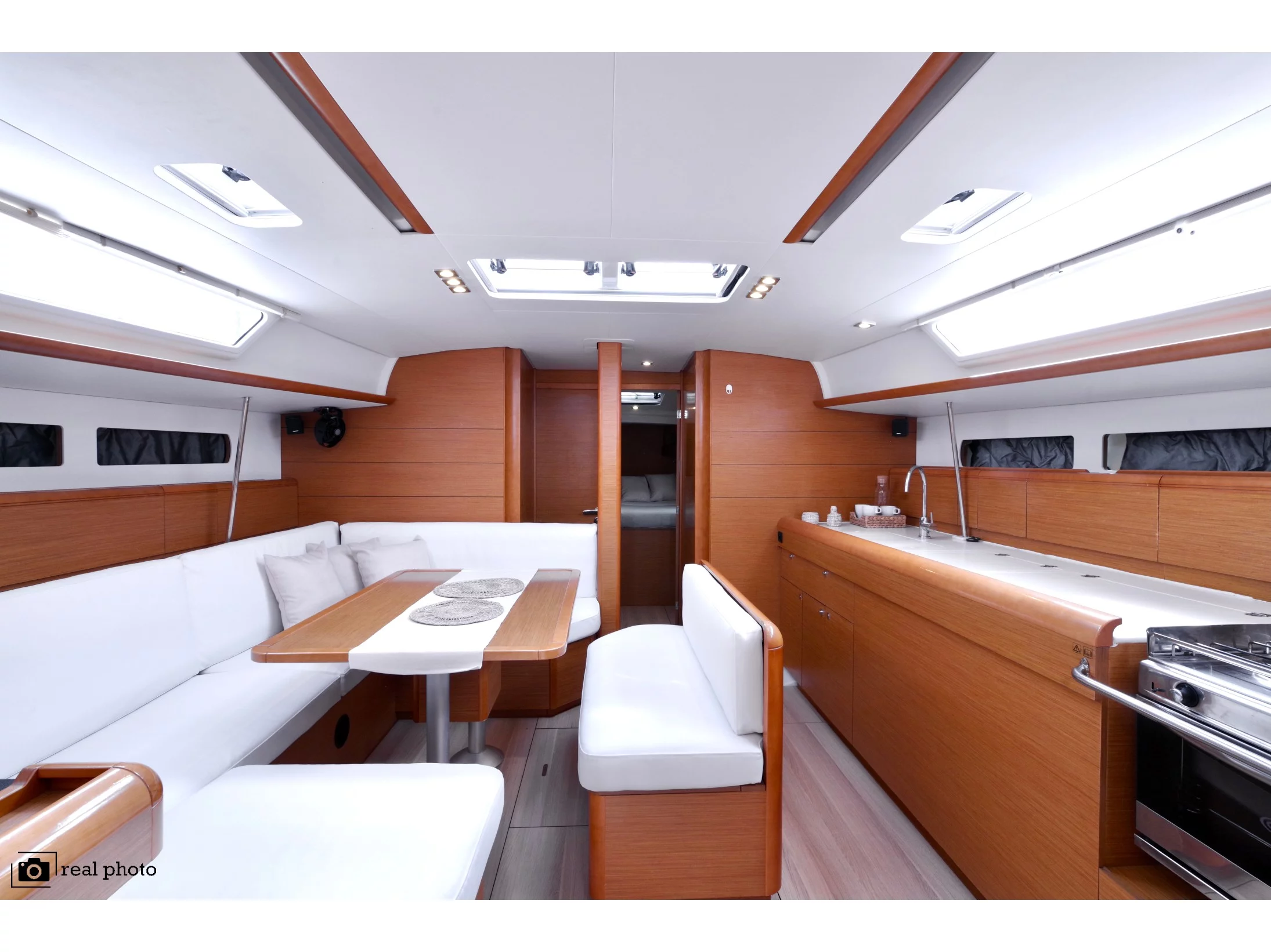 Sun Odyssey 479 (Azzurra - Solar Panel) Interior image - 7