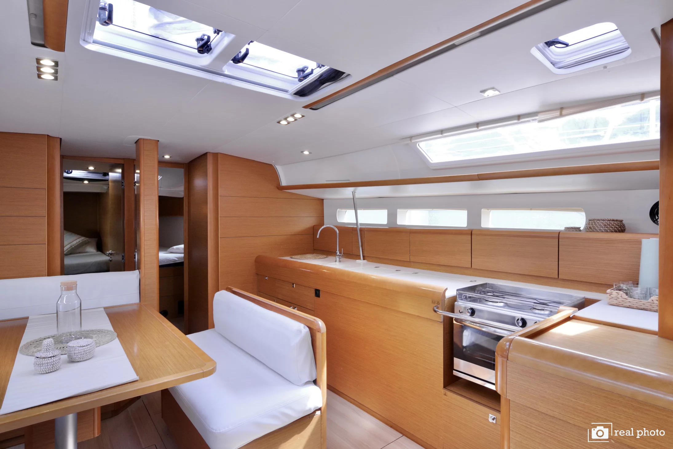 Sun Odyssey 519 (Bianca -, Solar Panel)  - 10