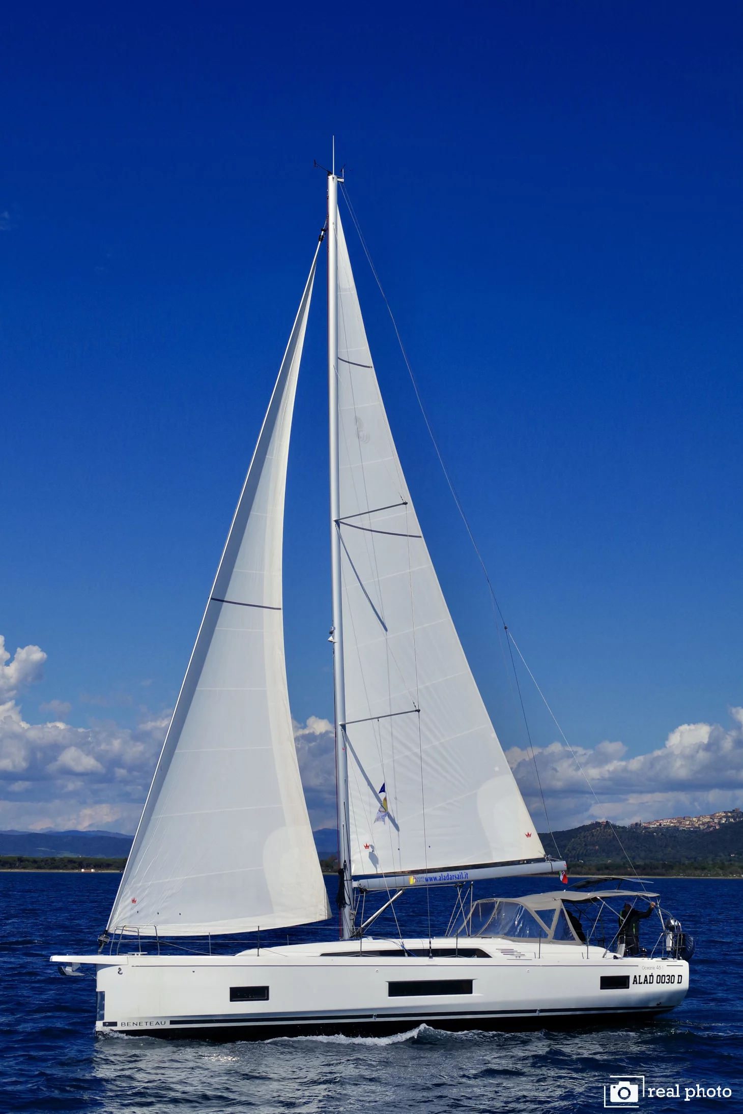 Oceanis 46.1 (Luna -, Solar Panel)  - 8