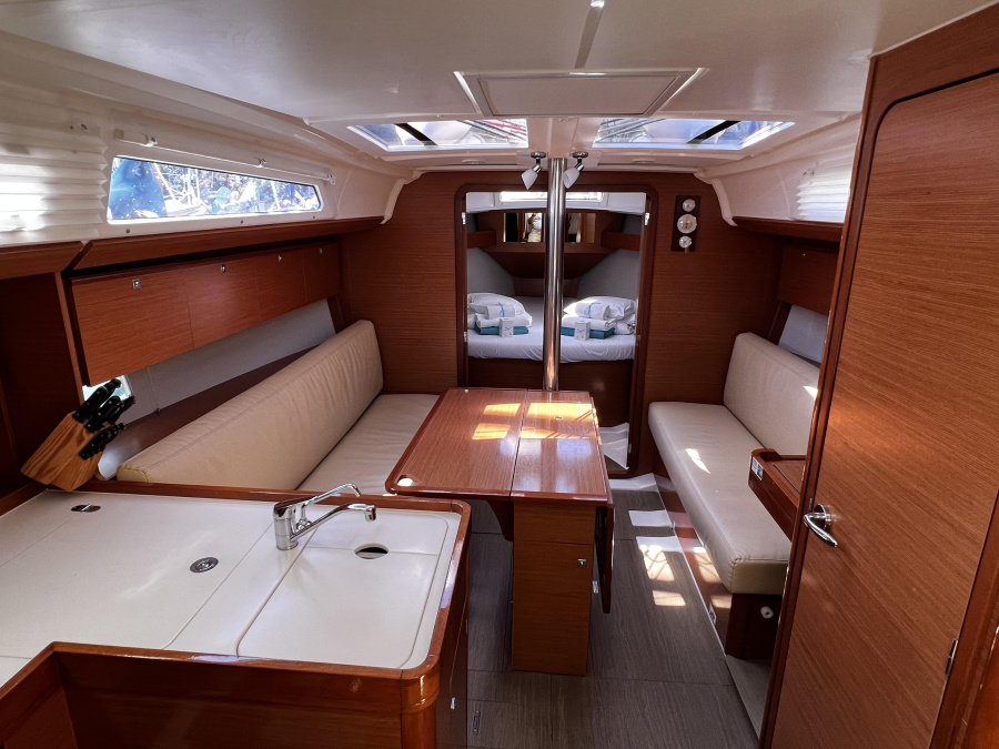 Dufour 360 GL — photo 20