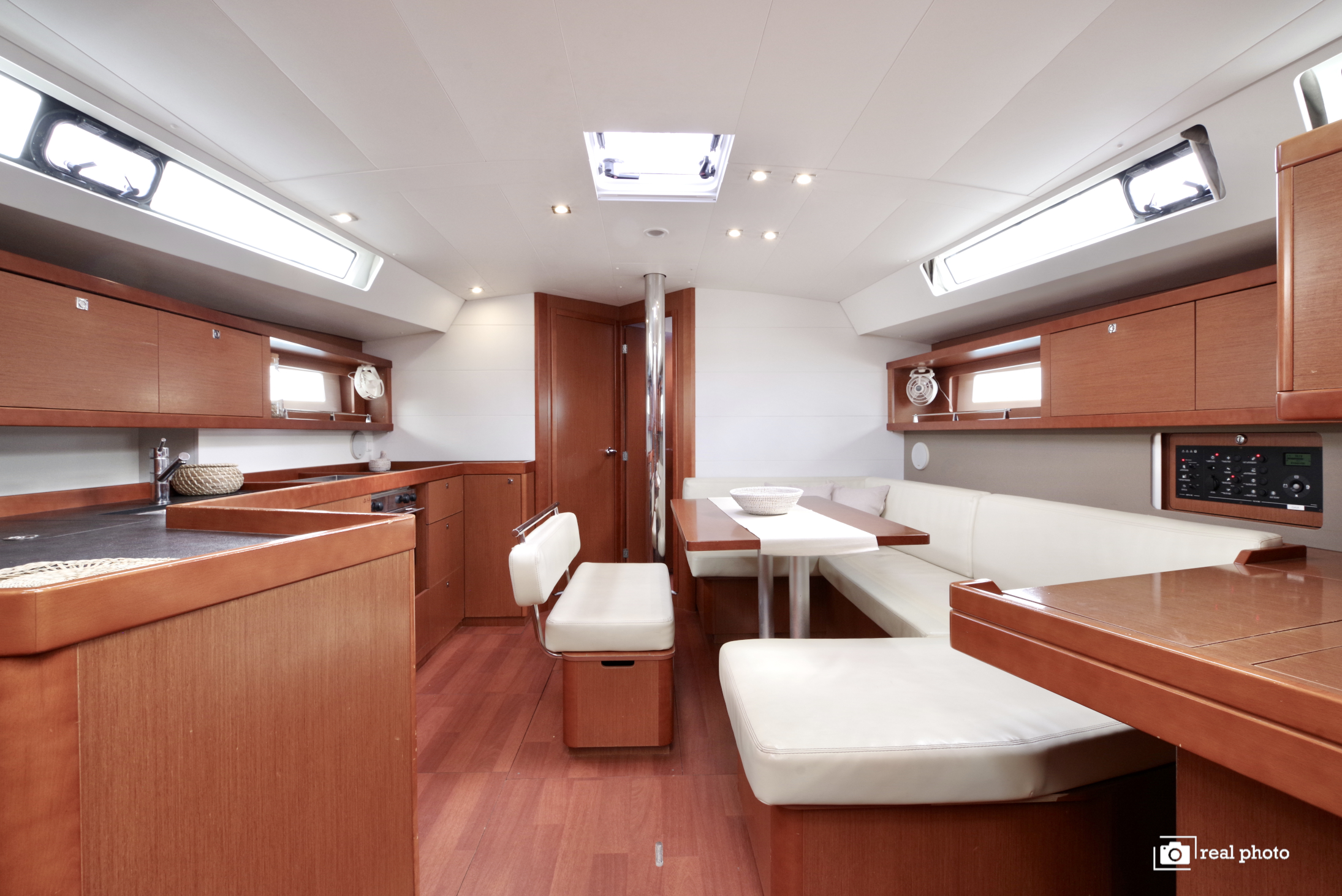 Photo #3 - Oceanis 45 (Gaia - Solar Panel) in Scarlino - 12263