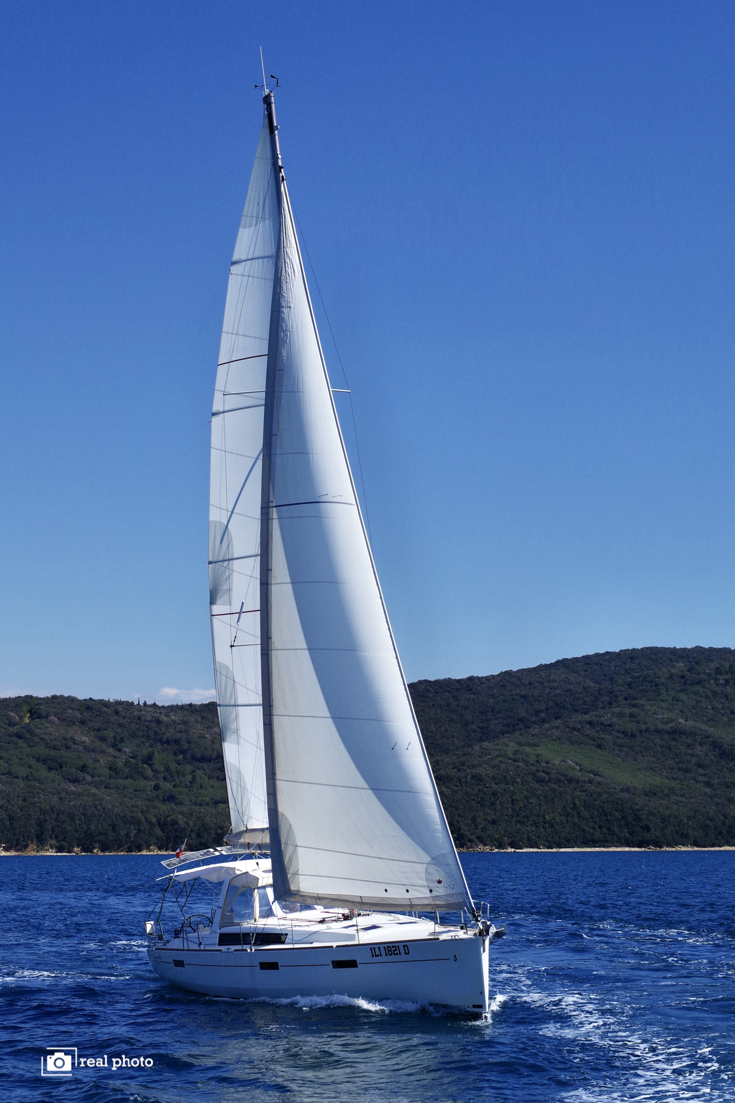 Photo #2 - Oceanis 45 (Gaia - Solar Panel) in Scarlino - 12263