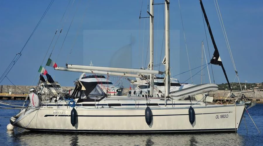 Bavaria 38 (Tommy)  Outside STB - June 2014 - 13