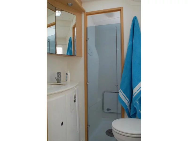 Lagoon 440 (Tani) interior - 8