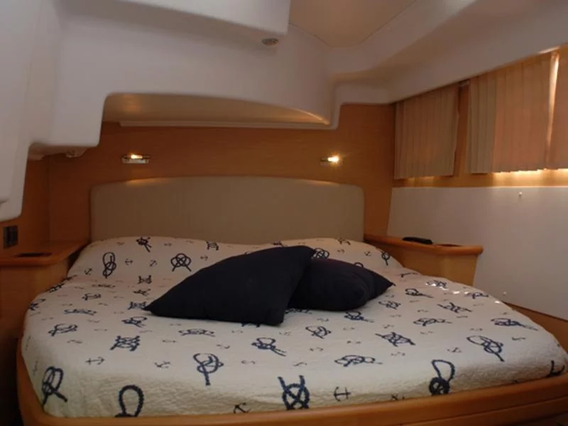 Lagoon 440 (Tani) interior - 11