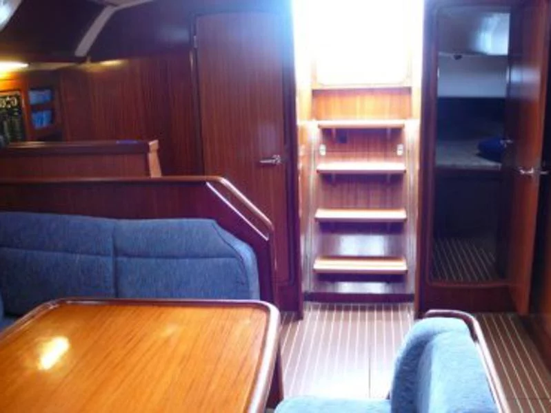 Bavaria 47 (SY Zoe) interior - 2