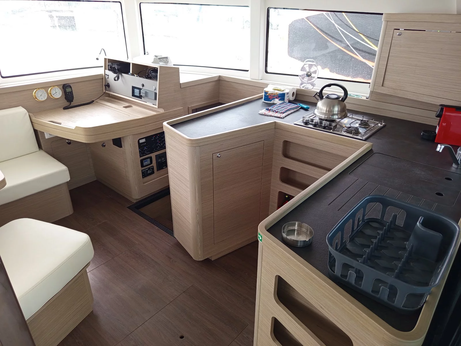 Lagoon 42 (ZAHIRA - GEN/AC+WATERMAKER)  - 9
