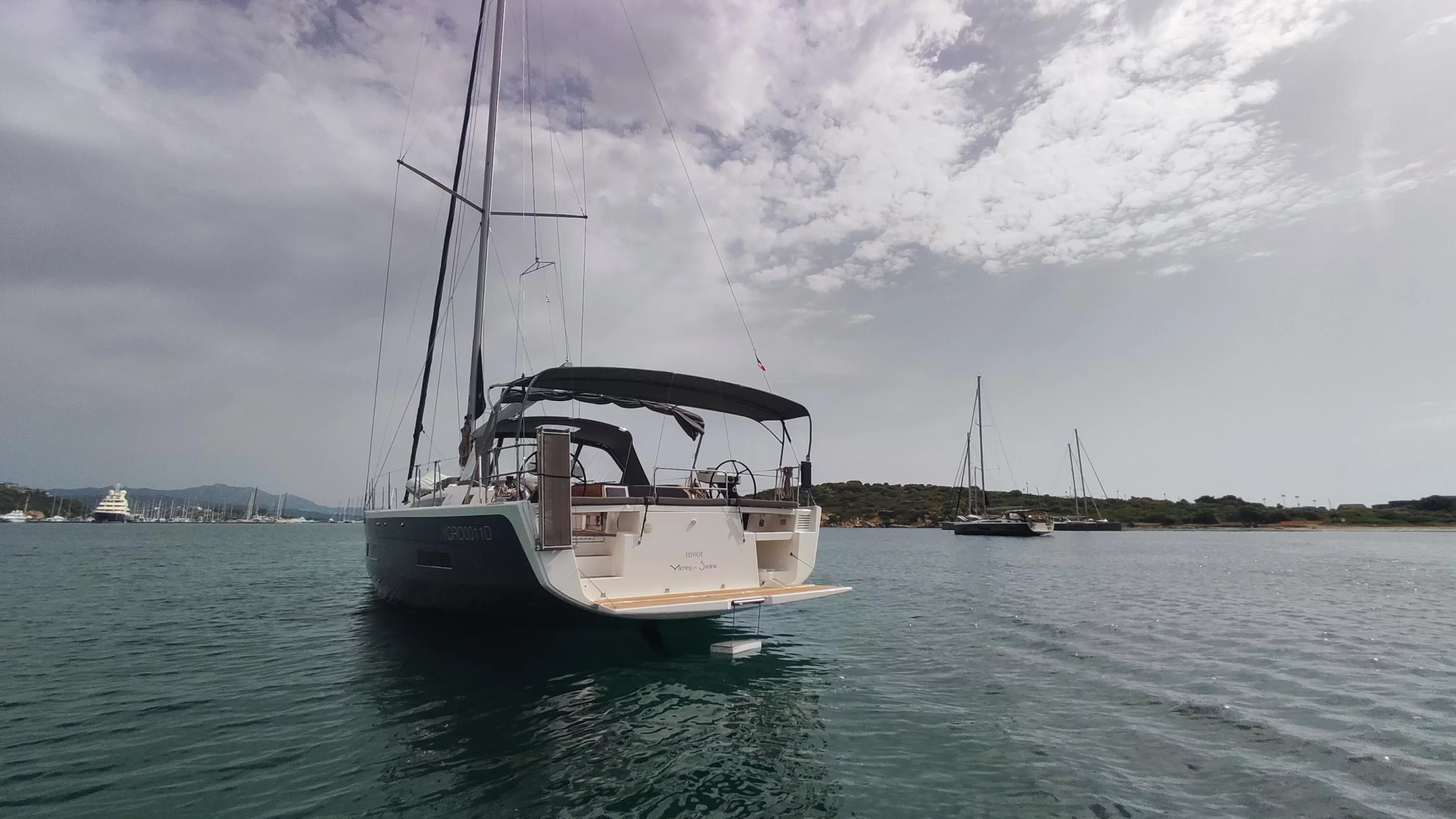 Dufour 530 Owner's Version (Edvige)  - 13