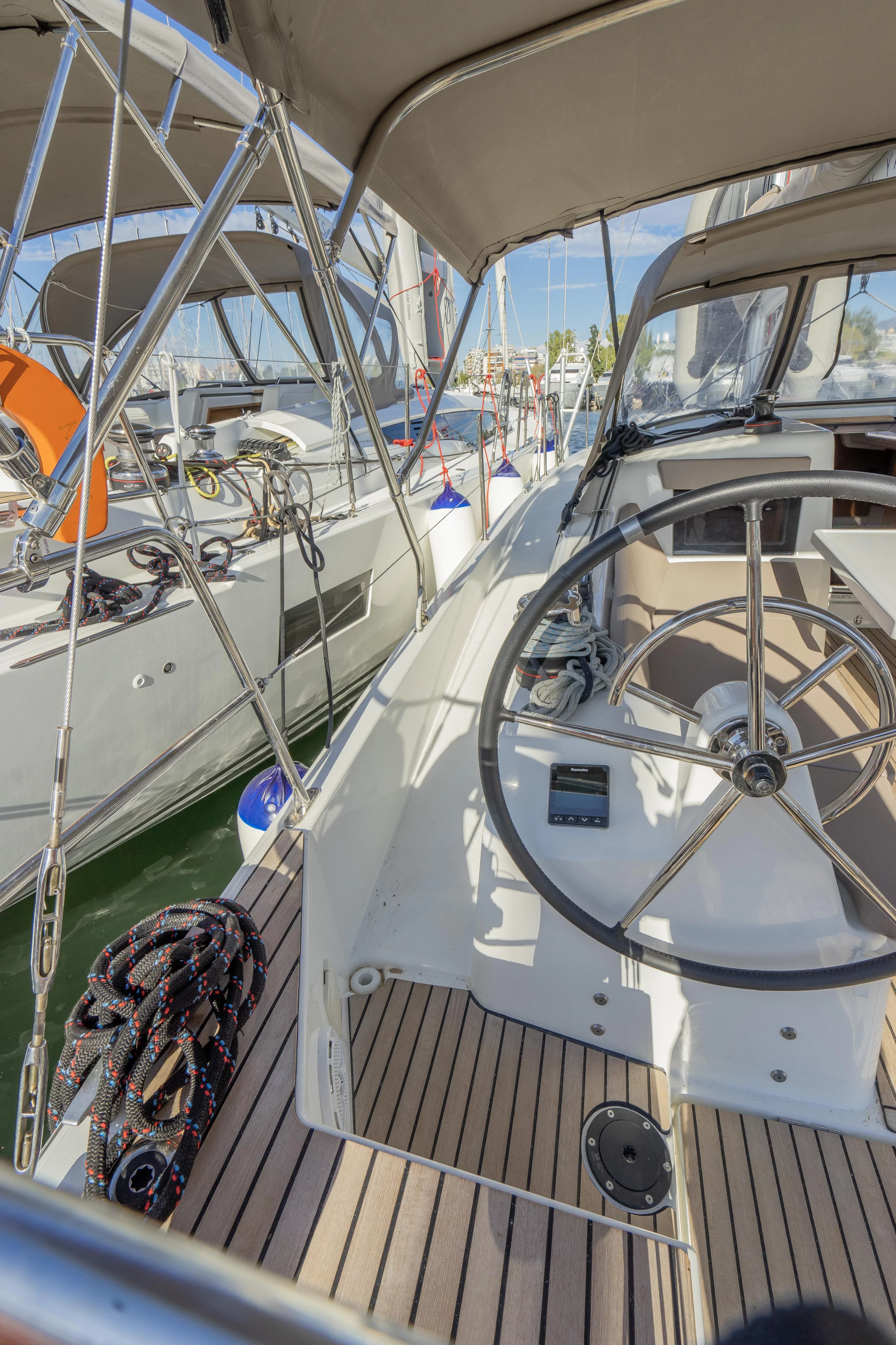Sun Odyssey 410 (HIGH TIME)  - 18