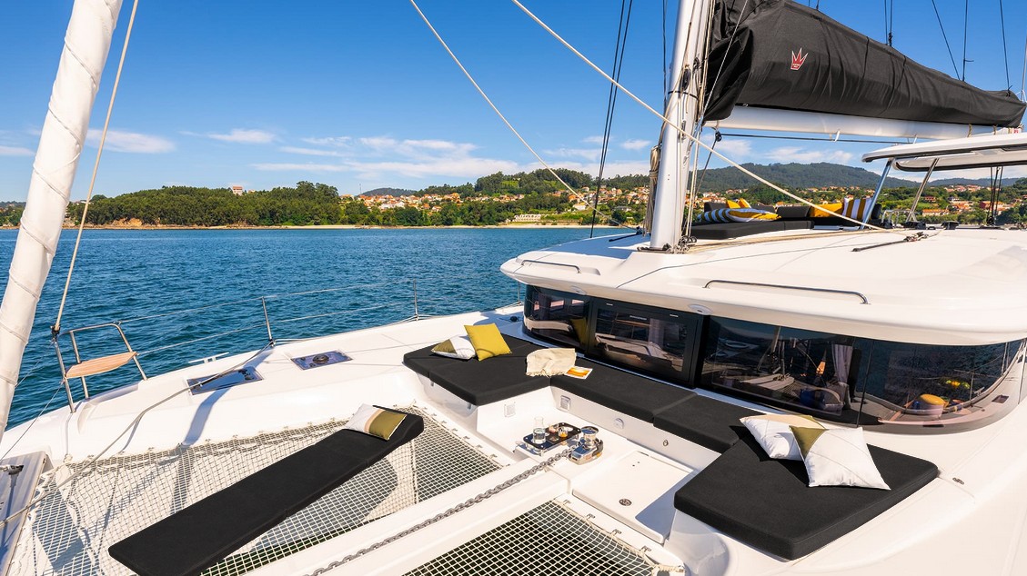 Lagoon 43 — photo 21