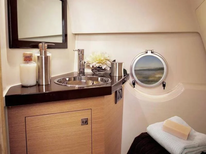 Sessa Marine S26 (Sessa S26) interior - 14