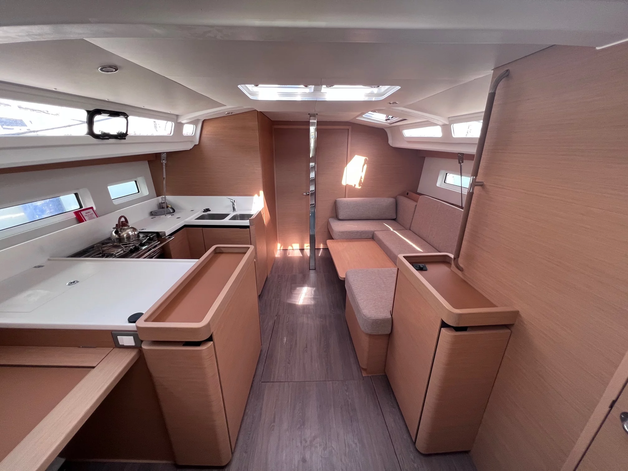 Sun Odyssey 440 (Elisabeth II) Interior image - 9