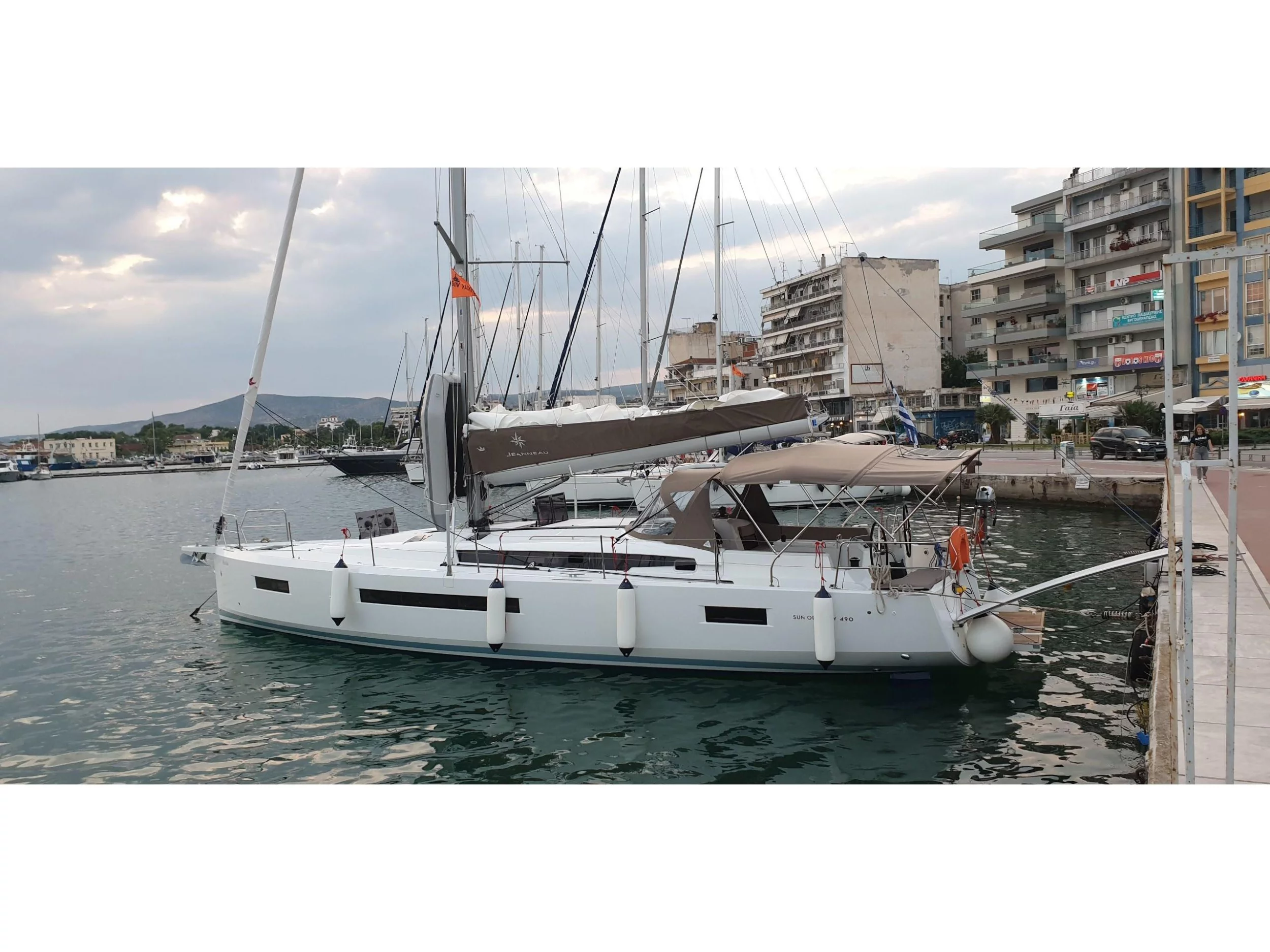 Sun Odyssey 490 (Helia) Main image - 0