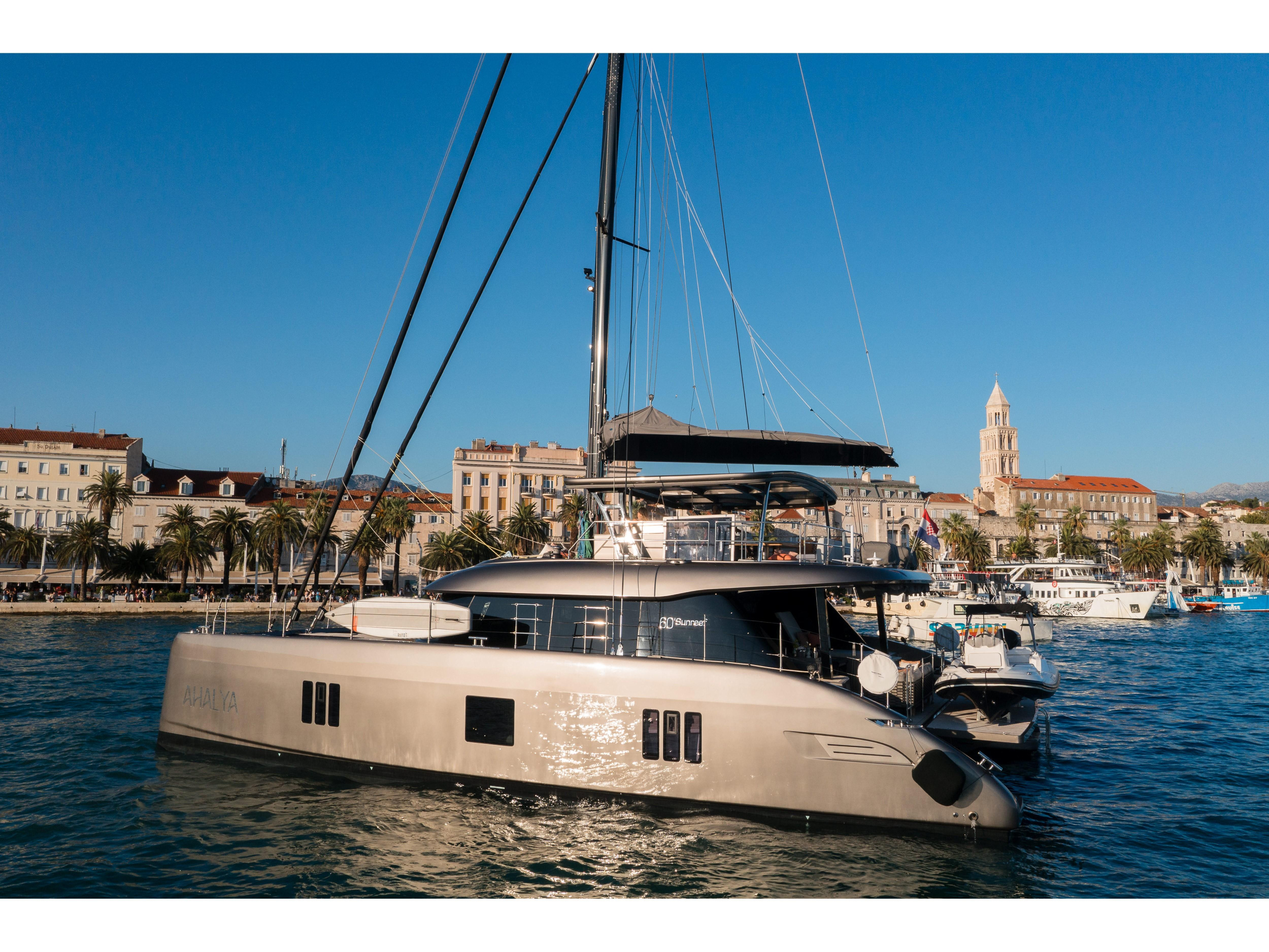 Photo #2 - Sunreef 60 (AHALYA) en Kastela - 3796