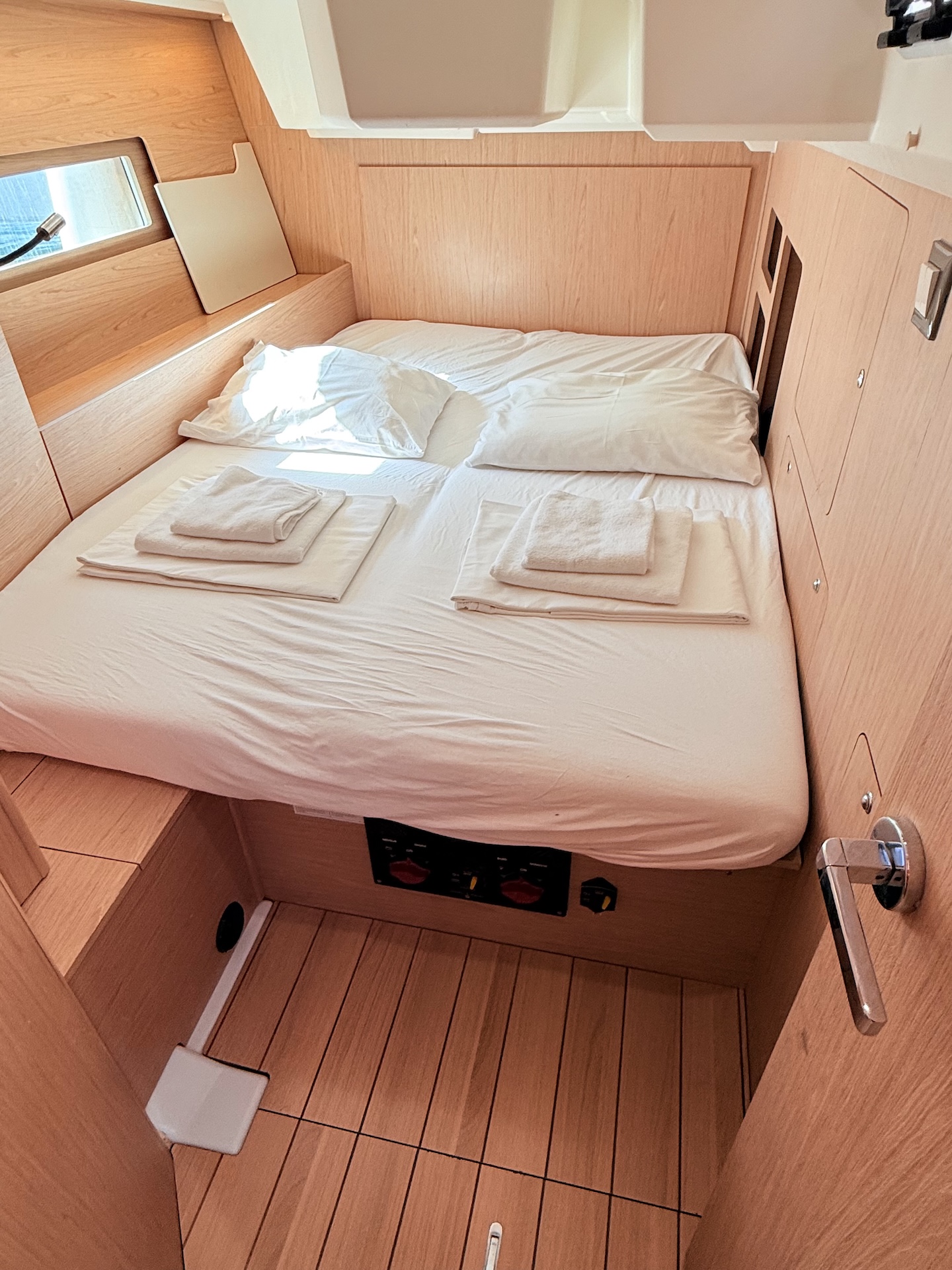 Oceanis 46.1 — photo 16