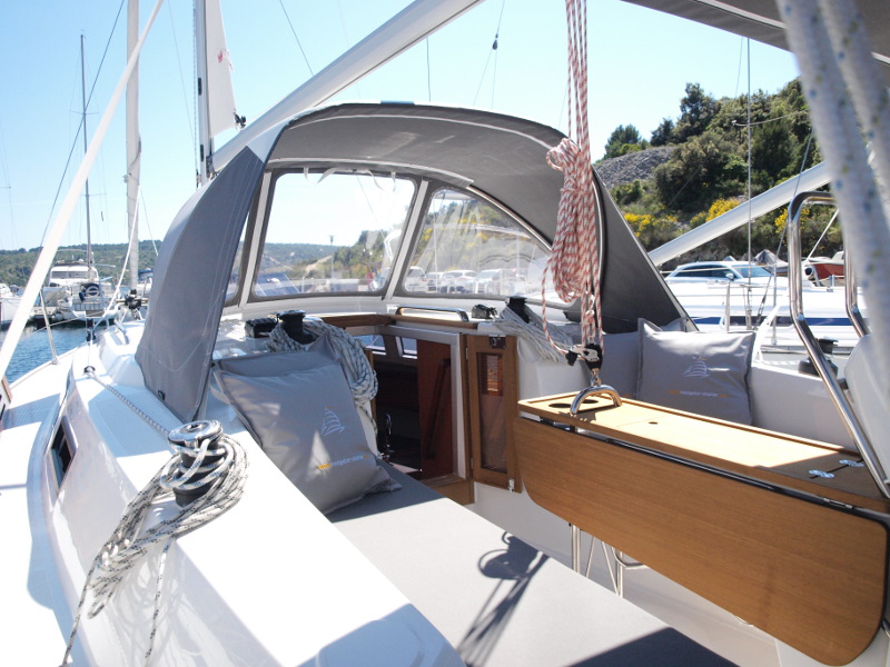 Photo #11 - Bavaria Cruiser 33 (Sea Lion) in Primosten - 25736