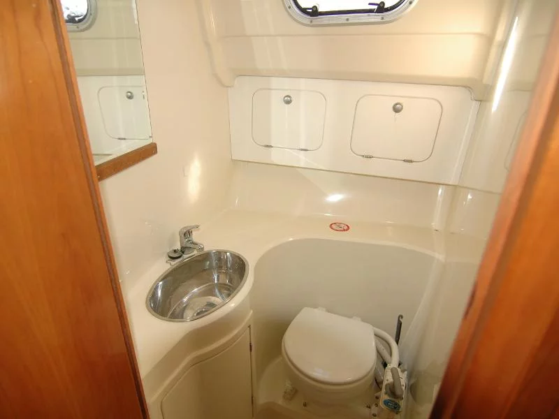 Adria 1002 (Fjaka) interior - 1