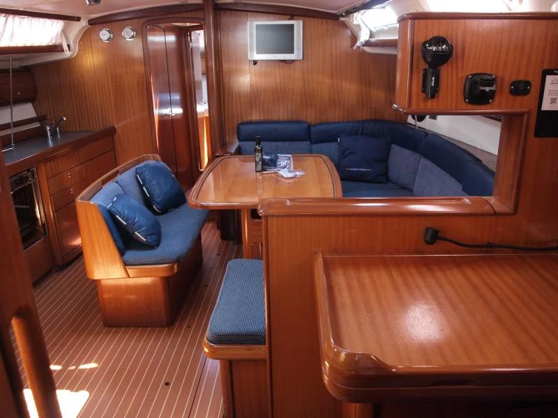 Bavaria 44 (SeaGull) Interior image - 9