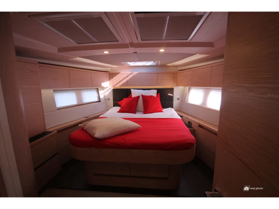 Hanse 588 (Ensure - Luxury -, , Watermaker) Interior image - 6