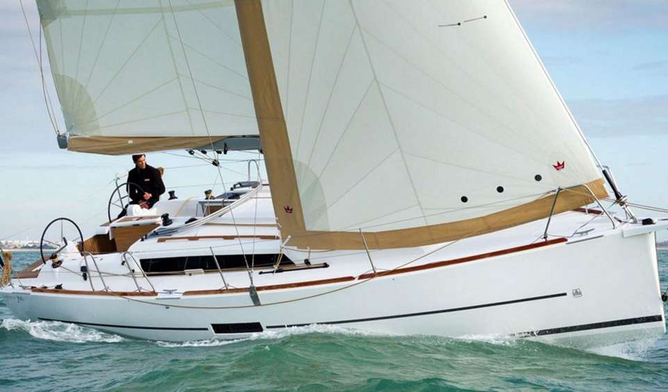 Dufour 350 Grand Large — photo 6