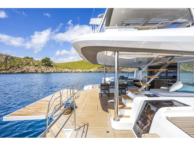 Photo #1 - Lagoon 60 (CATWALK I) en Marina Frapa - 65546