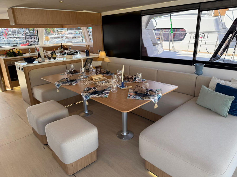 Photo #1 - Bali 5.8-5 cabin (Alhena) in Marina di - 63762