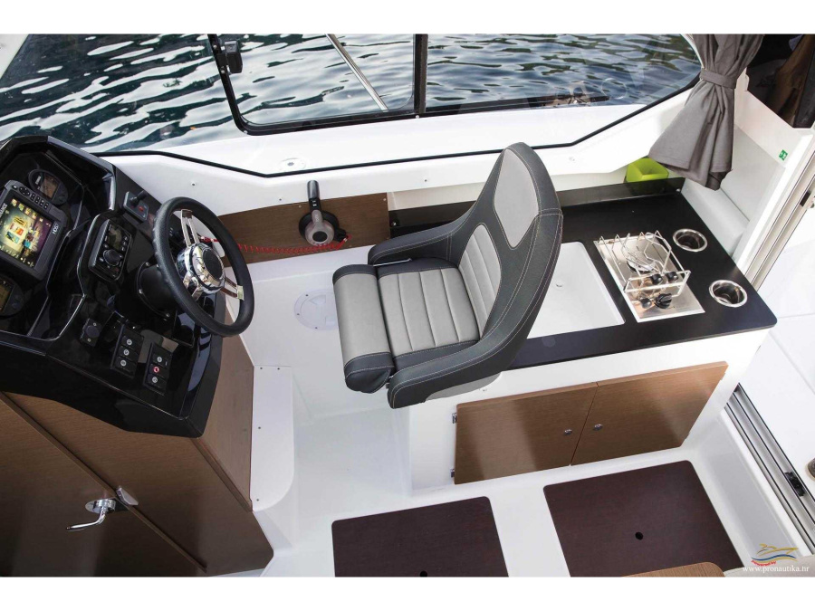 Interior image - 1