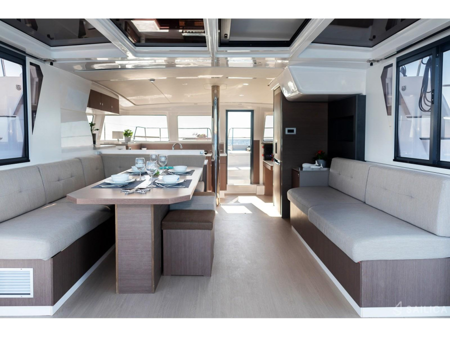 Interior image - 1