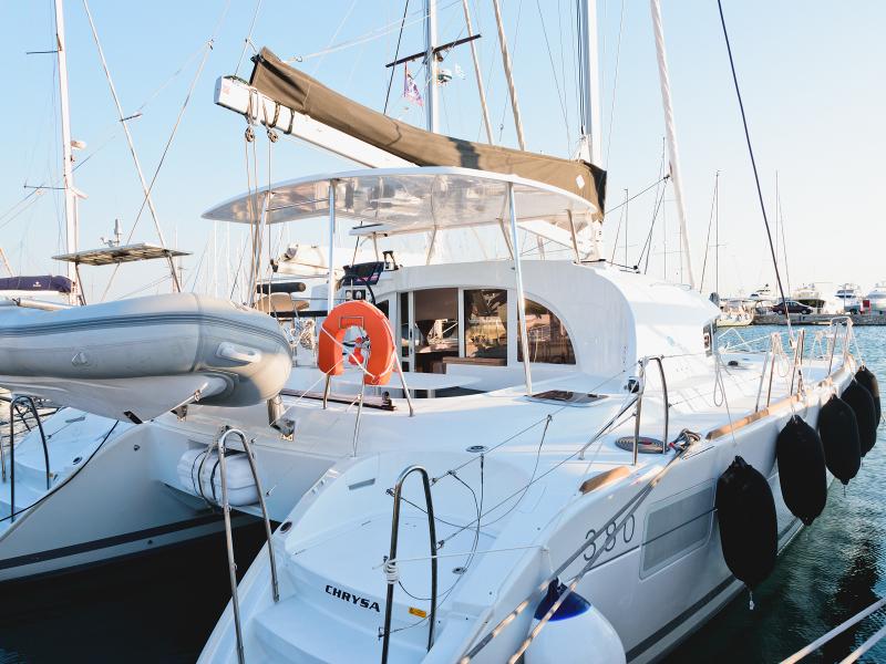 Photo #1 - Lagoon 380 (Chrysa) in Port of Lefkas - 6108