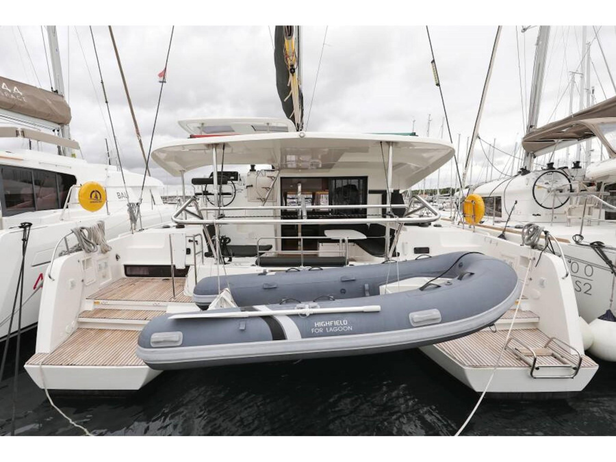 Photo #1 - Lagoon 42 (Ice Cat) in Marina di Asfodeli - 6365