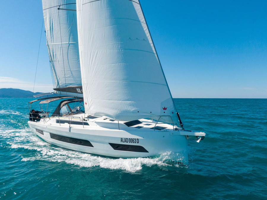 Photo #1 - Dufour 41 (Tamata - Water maker, Solar Panel) in Marina Arcipelago Toscano - 65004