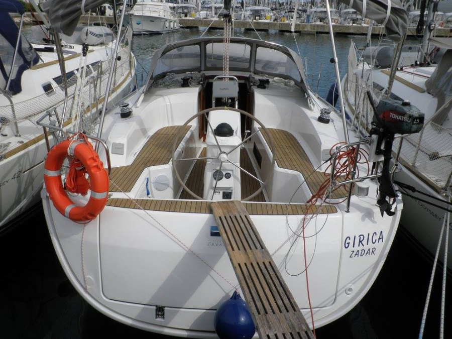 Photo #1 - Bavaria Cruiser 33 (GIRICA) en D-Marin Dalmacija Marina - 24799