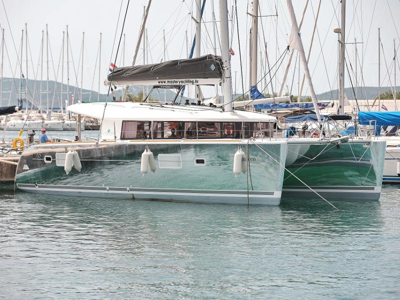 Photo #1 - Lagoon 400 S2 LTD EDITION (SCIROCCO) in D-Marin Dalmacija Marina - 6284