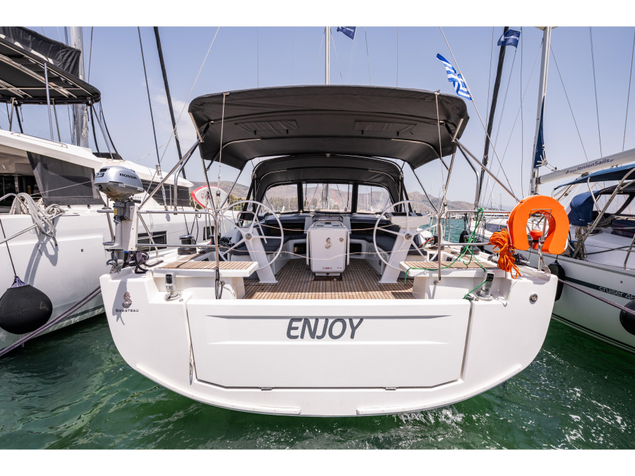 Photo #1 - Oceanis 51.1 (Enjoy) in  - 4134