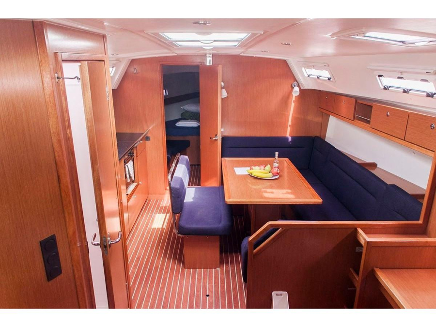 Interior image - 1