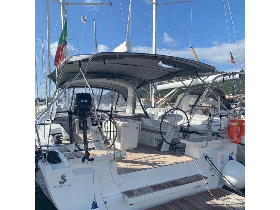Photo #1 - Oceanis 46.1 (Alice) in  - 8627