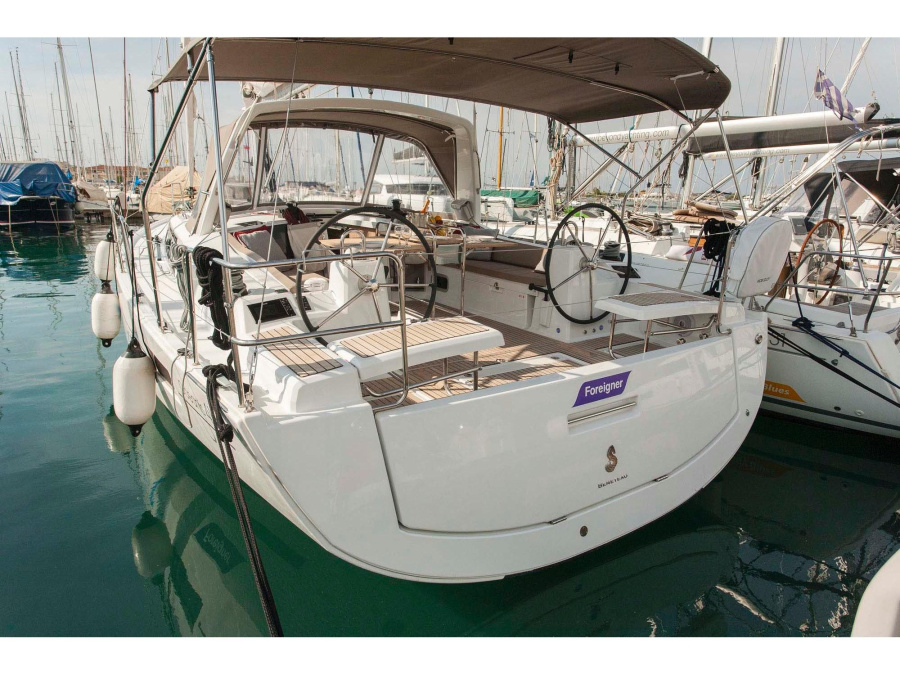Photo #1 - Oceanis 41.1 (Foreigner) en D-Marin Marina Lefkas - 6289