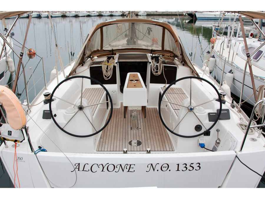 Photo #1 - Dufour 350 Grand Large (Alcyone) en  - 9569