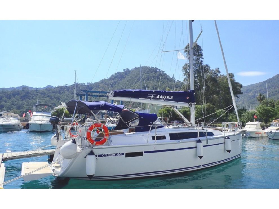 Photo #1 - Bavaria Cruiser 34 (Sora) en Marinturk Village Port - 7216