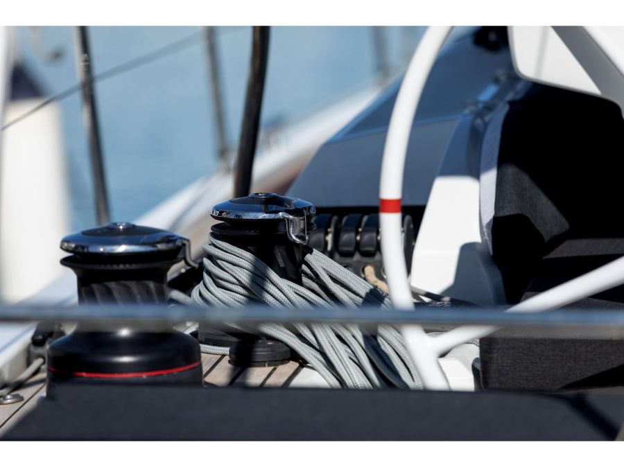 Main image - 0