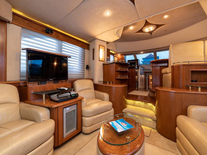 Interior image - 2