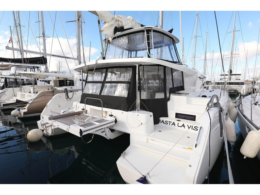 Photo #1 - Lagoon 46 (HASTA LA VISTA) en D-Marin Dalmacija Marina - 11050
