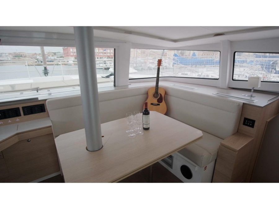 Interior image - 1