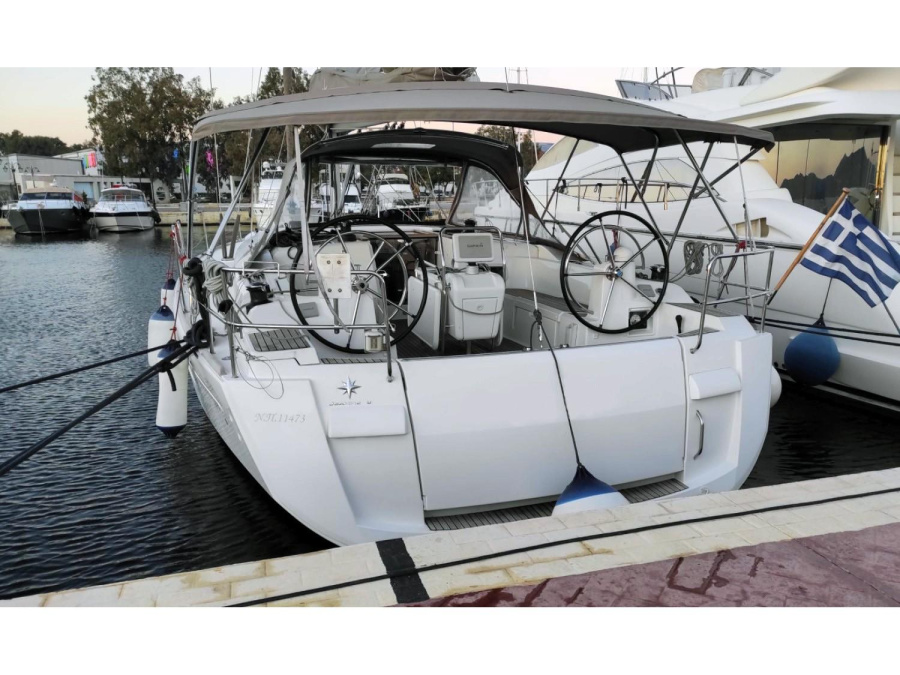 Photo #1 - Sun Odyssey 479 (Joy) en Marina - 17034
