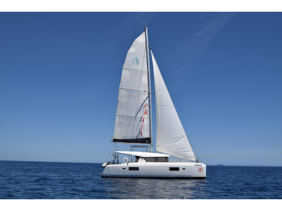 Photo #1 - Lagoon 42 (4+2)  A/C - WM- Gen (Memi) in Marina Villa Igiea - 6492