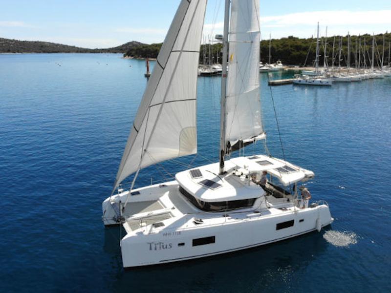 Photo #1 - Lagoon 42 - 3 cab (Titus) in Marina Frapa - 9181