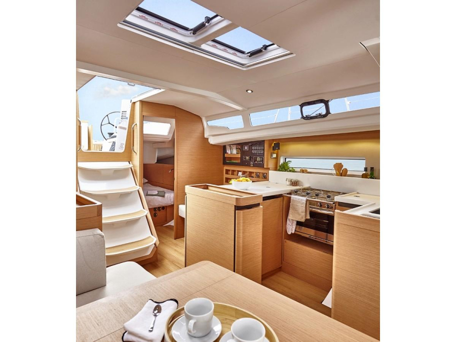 Interior image - 1