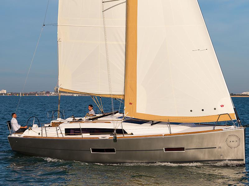 Photo #1 - Dufour 382 (AF-D382(II)) en D-Marin Marina Lefkas - 18157